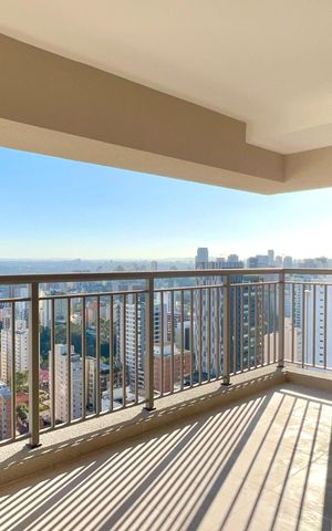 Apartamento à venda com 77m², 2 quartos e 1 vaga Apartamento à venda com 77m², 2 quartos e 1 vagaVaranda
