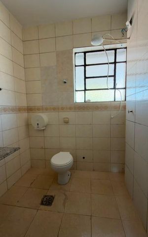 Casa de condomínio para alugar com 150m², 1 quarto e sem vaga Casa de condomínio para alugar com 150m², 1 quarto e sem vagaBanheiro da Suíte