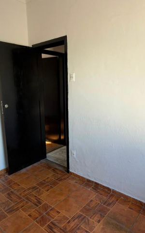 Casa de condomínio para alugar com 150m², 1 quarto e sem vaga Casa de condomínio para alugar com 150m², 1 quarto e sem vagaSuíte