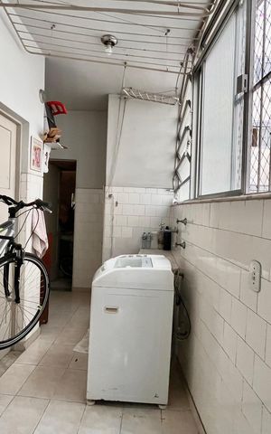 Apartamento para alugar com 218m², 3 quartos e 1 vaga Apartamento para alugar com 218m², 3 quartos e 1 vagaÁrea de Serviço