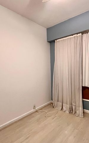 Apartamento para alugar com 218m², 3 quartos e 1 vaga Apartamento para alugar com 218m², 3 quartos e 1 vagaQuarto2