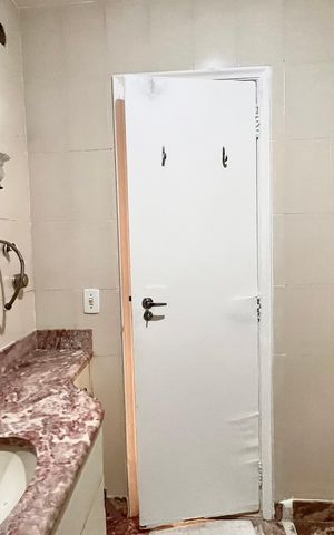 Apartamento para alugar com 218m², 3 quartos e 1 vaga