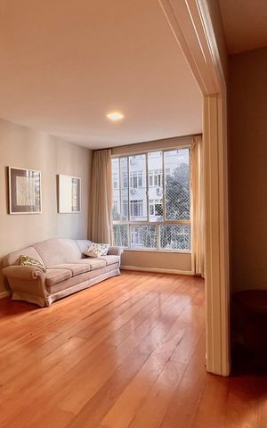 Apartamento para alugar com 218m², 3 quartos e 1 vaga Apartamento para alugar com 218m², 3 quartos e 1 vagaSala