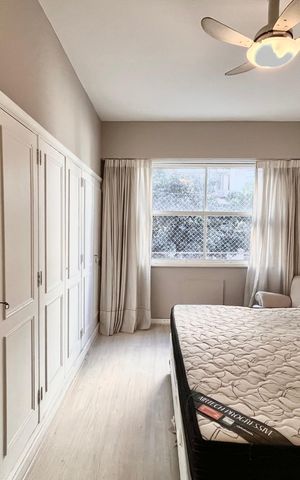 Apartamento para alugar com 218m², 3 quartos e 1 vaga Apartamento para alugar com 218m², 3 quartos e 1 vagaSuite