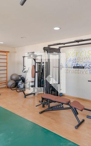 Apartamento à venda com 67m², 3 quartos e 2 vagas Apartamento à venda com 67m², 3 quartos e 2 vagasÁrea comum - Academia
