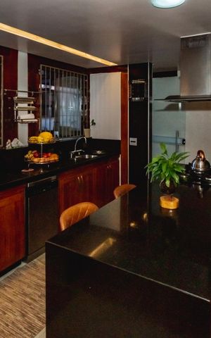 Casa à venda com 472m², 3 quartos e 4 vagasCozinha