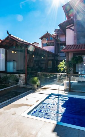 Casa à venda com 472m², 3 quartos e 4 vagasPiscina