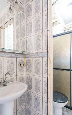 Apartamento à venda com 54m², 2 quartos e 1 vaga Apartamento à venda com 54m², 2 quartos e 1 vagaBanheiro