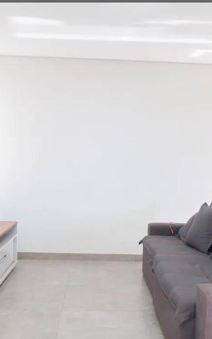 Casa à venda com 200m², 3 quartos e 5 vagas Casa à venda com 200m², 3 quartos e 5 vagasSala