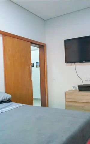 Casa à venda com 200m², 3 quartos e 5 vagas Casa à venda com 200m², 3 quartos e 5 vagasquarto 1