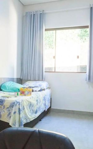 Casa à venda com 200m², 3 quartos e 5 vagas