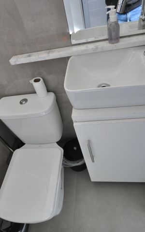 Apartamento à venda com 56m², 2 quartos e 1 vagaBanheiro de serviço