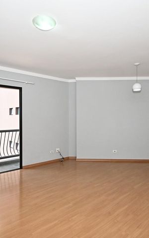 Apartamento para alugar com 85m², 2 quartos e 1 vagaSala