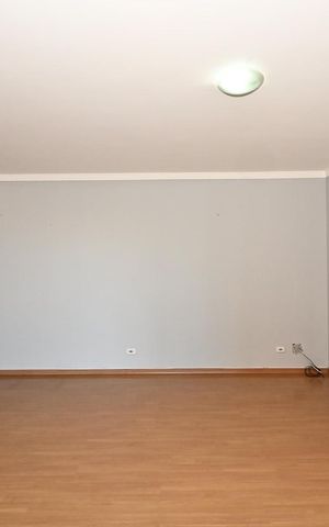 Apartamento para alugar com 85m², 2 quartos e 1 vagaSala