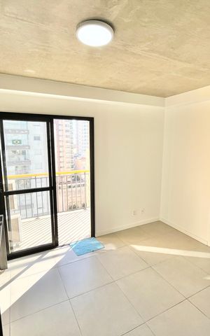 Apartamento à venda com 46m², 2 quartos e 1 vaga Apartamento à venda com 46m², 2 quartos e 1 vagaSala/Cozinha