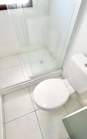 Apartamento à venda com 46m², 2 quartos e 1 vaga Apartamento à venda com 46m², 2 quartos e 1 vagaBanheiro