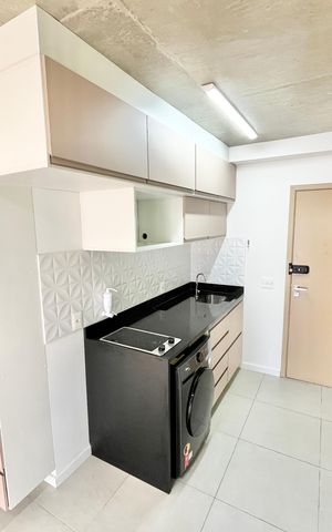 Apartamento à venda com 46m², 2 quartos e 1 vaga Apartamento à venda com 46m², 2 quartos e 1 vagaSala/Cozinha