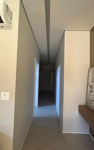 Apartamento à venda com 243m², 4 quartos e 3 vagas