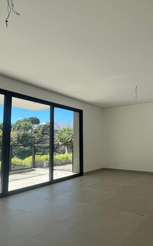 Apartamento à venda com 243m², 4 quartos e 3 vagas