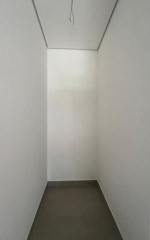 Apartamento à venda com 243m², 4 quartos e 3 vagas