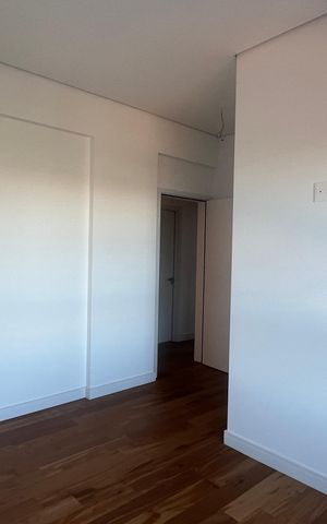 Apartamento à venda com 243m², 4 quartos e 3 vagas