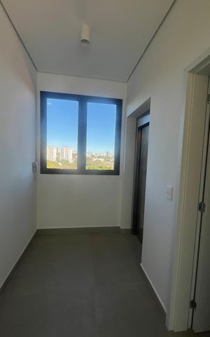 Apartamento à venda com 243m², 4 quartos e 3 vagas
