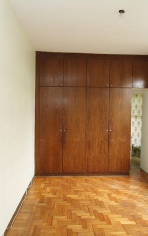 Casa à venda com 300m², 5 quartos e 2 vagasSuíte