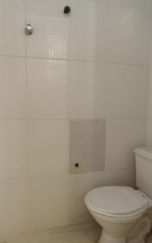 Casa à venda com 300m², 5 quartos e 2 vagasBanheiro de serviço