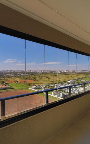 Apartamento para alugar com 147m², 3 quartos e 2 vagasVaranda