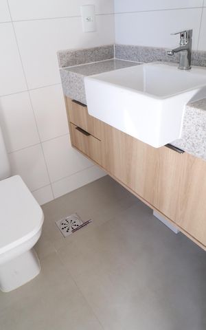 Apartamento para alugar com 147m², 3 quartos e 2 vagasBanheiro do Quarto 2