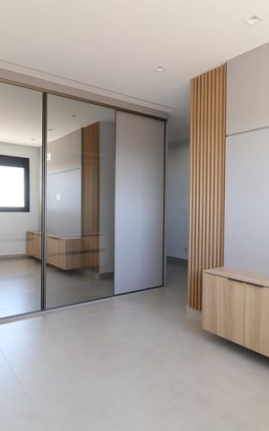 Apartamento para alugar com 147m², 3 quartos e 2 vagasQuarto 3 - Suíte