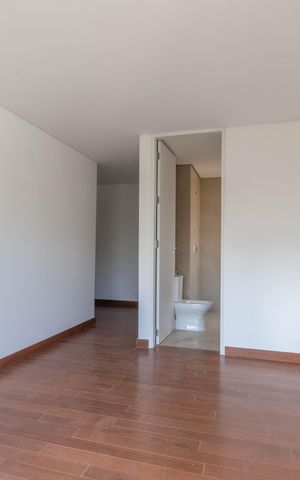 Apartamento à venda com 377m², 4 quartos e 4 vagas