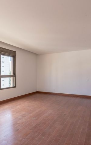 Apartamento à venda com 377m², 4 quartos e 4 vagas Apartamento à venda com 377m², 4 quartos e 4 vagasQuarto 3