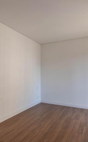 Apartamento à venda com 116m², 3 quartos e 2 vagas Apartamento à venda com 116m², 3 quartos e 2 vagasQuarto 3