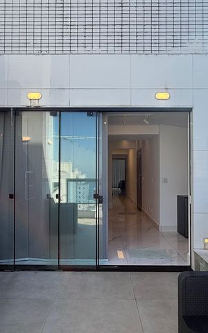 Apartamento para alugar com 188m², 3 quartos e 2 vagas Apartamento para alugar com 188m², 3 quartos e 2 vagasVaranda