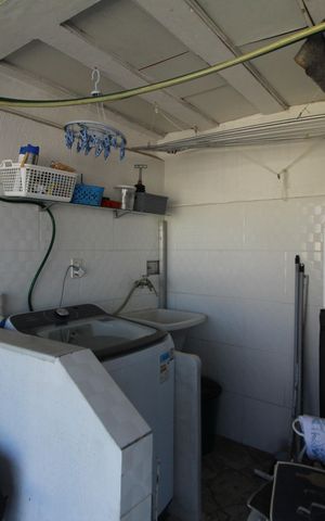 Apartamento à venda com 133m², 2 quartos e 1 vagaÁrea de Serviço