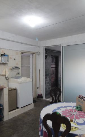 Casa à venda com 180m², 3 quartos e 4 vagasÁrea de Serviço