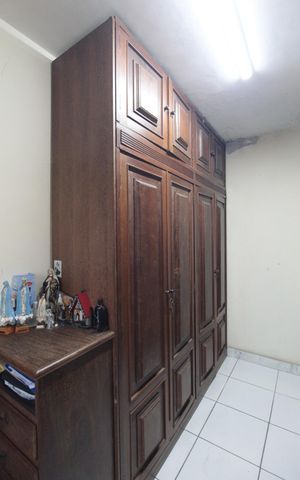 Casa à venda com 180m², 3 quartos e 4 vagasCloset da Suite