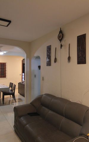 Casa à venda com 180m², 3 quartos e 4 vagasSala de Estar