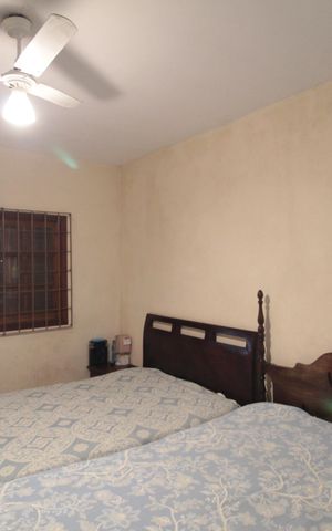 Casa à venda com 180m², 3 quartos e 4 vagasSuite