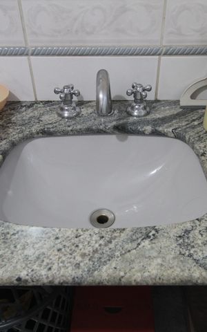 Casa à venda com 180m², 3 quartos e 4 vagasBanheiro da Suite