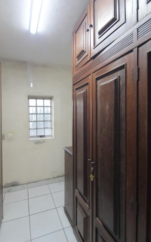 Casa à venda com 180m², 3 quartos e 4 vagasCloset da Suite