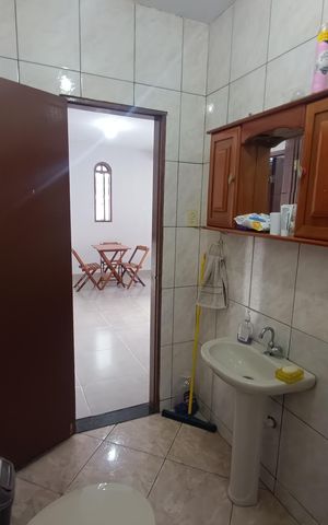 Casa para alugar com 70m², 2 quartos e 7 vagas Casa para alugar com 70m², 2 quartos e 7 vagasBANHEIRO 2