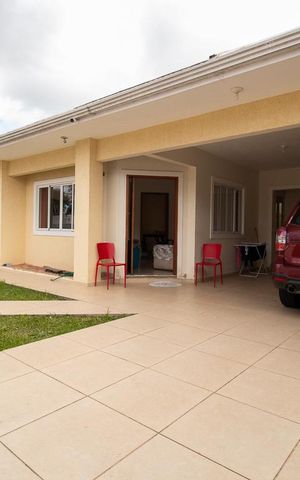 Casa à venda com 223m², 3 quartos e 4 vagas Casa à venda com 223m², 3 quartos e 4 vagasGaragem