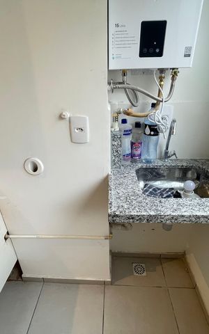 Apartamento à venda com 42m², 2 quartos e 1 vaga Apartamento à venda com 42m², 2 quartos e 1 vagaCozinha e Área de Serviço