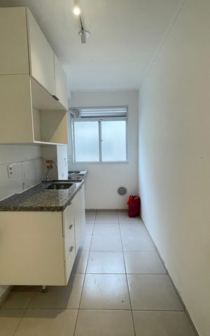 Apartamento à venda com 42m², 2 quartos e 1 vaga Apartamento à venda com 42m², 2 quartos e 1 vagaCozinha e Área de Serviço