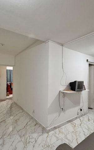 Casa à venda com 29m², 2 quartos e sem vaga Casa à venda com 29m², 2 quartos e sem vagaSala