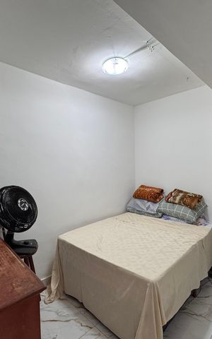 Casa à venda com 29m², 2 quartos e sem vaga Casa à venda com 29m², 2 quartos e sem vagaQuarto 1