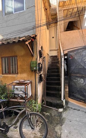 Casa à venda com 29m², 2 quartos e sem vaga Casa à venda com 29m², 2 quartos e sem vagaFachada