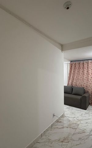 Casa à venda com 29m², 2 quartos e sem vaga Casa à venda com 29m², 2 quartos e sem vagaSala